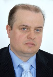 kuciski-andrzej-kwestor-us