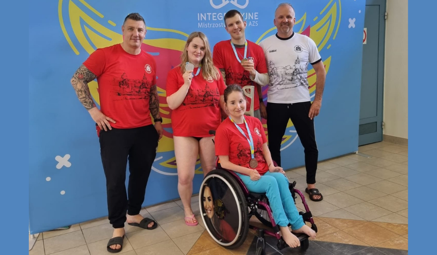 Pływacy z Uniwersytetu Szczecińskiego z medalami