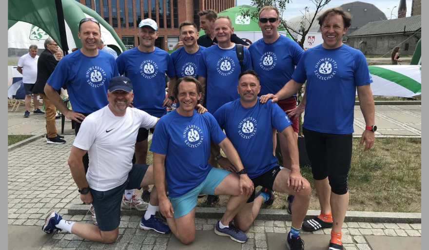 Zwycięstwo absolwentów Uniwersytetu Szczecińskiego w regatach wioślarskich