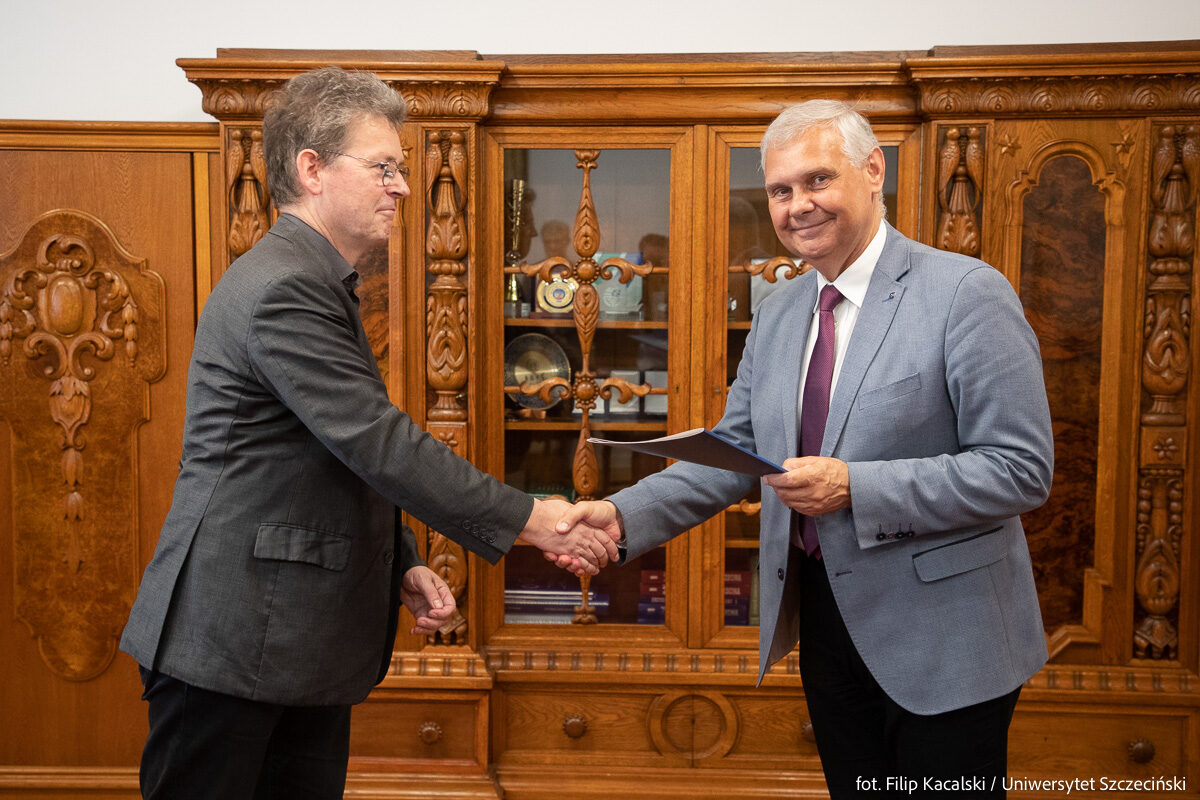 Prof. dr hab. Jörg Hackmann dyrektorem Międzynarodowego Ośrodka Badań Interdyscyplinarnych w Kulicach