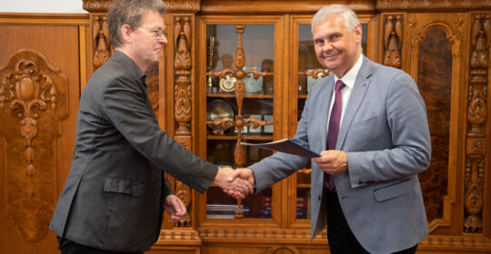 Prof. dr hab. Jörg Hackmann dyrektorem Międzynarodowego Ośrodka Badań Interdyscyplinarnych w Kulicach