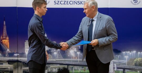 Student US Kacper Smoliński brązowym medalistą Ekstraklasy