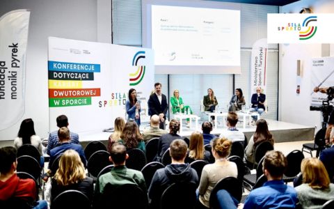 Konferencja „Siła sportu” organizowana przez Fundację pani Moniki Pyrek