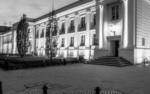 Solidaryzujemy się z Uniwersytetem Warszawskim
