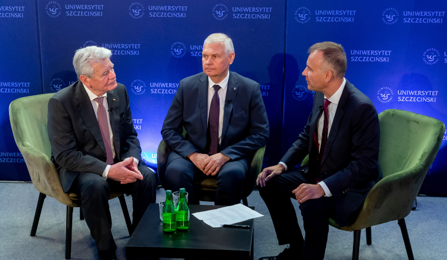 Rozmowa Pana Joachima Gaucka oraz Pana prof. dra hab. Waldemara Tarczyńskiego, Rektora US
