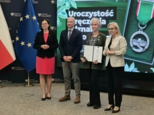 Odznaczona-przez-ministra-A