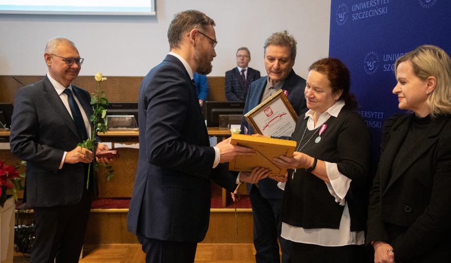 Zasłużeni pracownicy US odznaczeni przez Wojewodę Zachodniopomorskiego