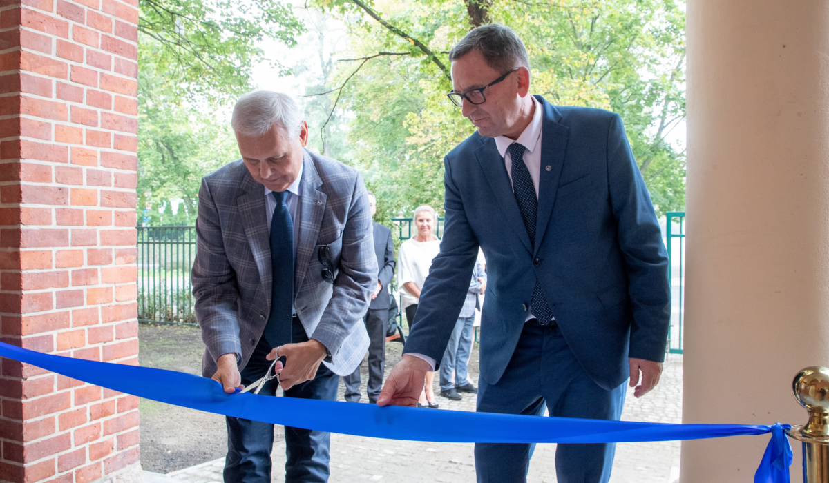 Uroczyste zakończenie inwestycji przy al. Piastów 40B
