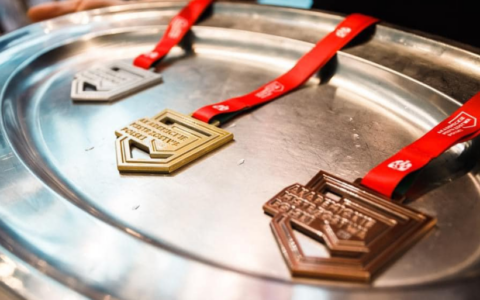 Pływacy Uniwersytetu Szczecińskiego z medalami