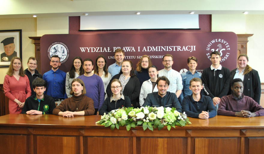 Seminarium naukowe na WPiA US