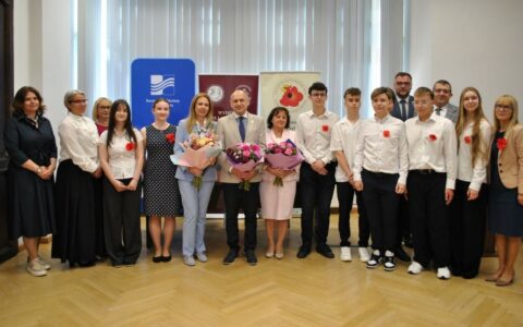 Pierwsza w Szczecinie klasa akademicka o profilu prawniczym – porozumienie WPiA US i IX LO