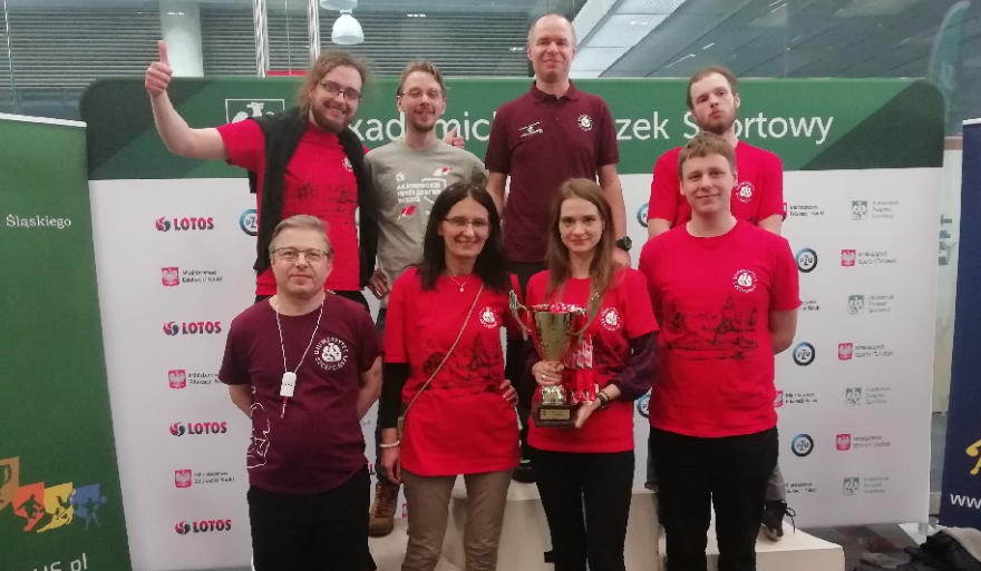 Brydżyści Uniwersytetu Szczecińskiego z medalami