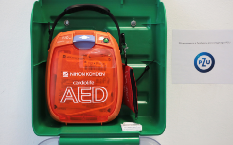 Kolejne urządzenia AED trafiły do Uniwersytetu Szczecińskiego
