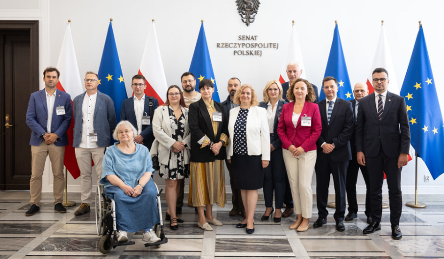 Dr hab. Łukasz Sługocki prelegentem podczas posiedzenia Parlamentarnego Zespołu ds. Ochrony Jezior