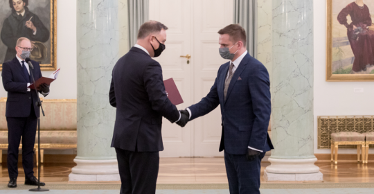 Prezydent RP wręczył nominacje profesorskie, serdeczne gratulacje dla prof. dra hab. inż. Roberta Czerniawskiego