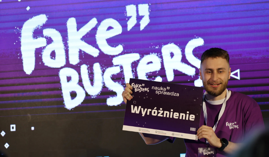 Student US wyróżniony w konkursie „FakeBusters”