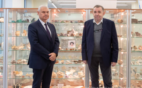 Nowe okazy minerałów w Muzeum Geologicznym US