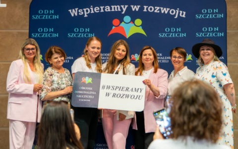 Jak mądrze i z empatią uczyć dzieci? Relacja z konferencji