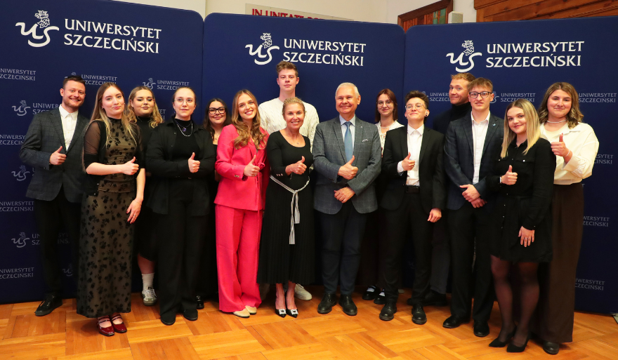 Nagroda Rektora dla wyróżniających się studentek i studentów