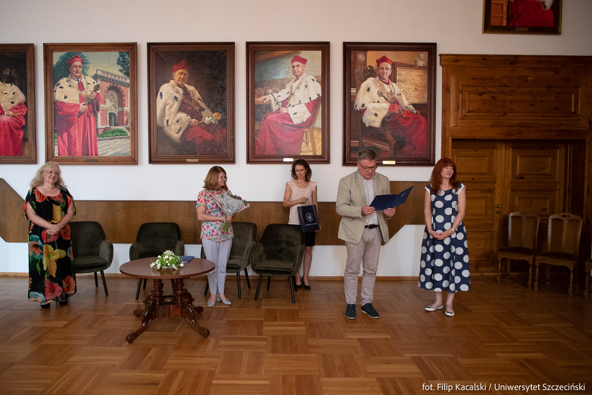 rorektor ds. Nauki prof. dr hab. Andrzej Skrendo przemawia podczas spotkania