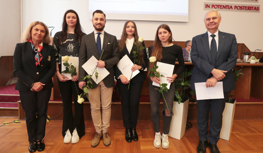 Studenci Uniwersytetu Szczecińskiego nagrodzeni przez Ministra Nauki i Szkolnictwa Wyższego