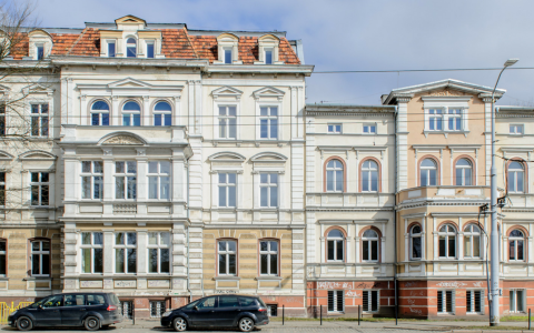 Ogłoszenie dotyczące sprzedaży nieruchomości przy al. Wojska Polskiego 107-109