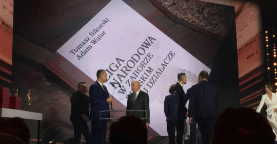 Pracownicy Instytutu Historycznego laureatami konkursu „Książka Historyczna Roku”